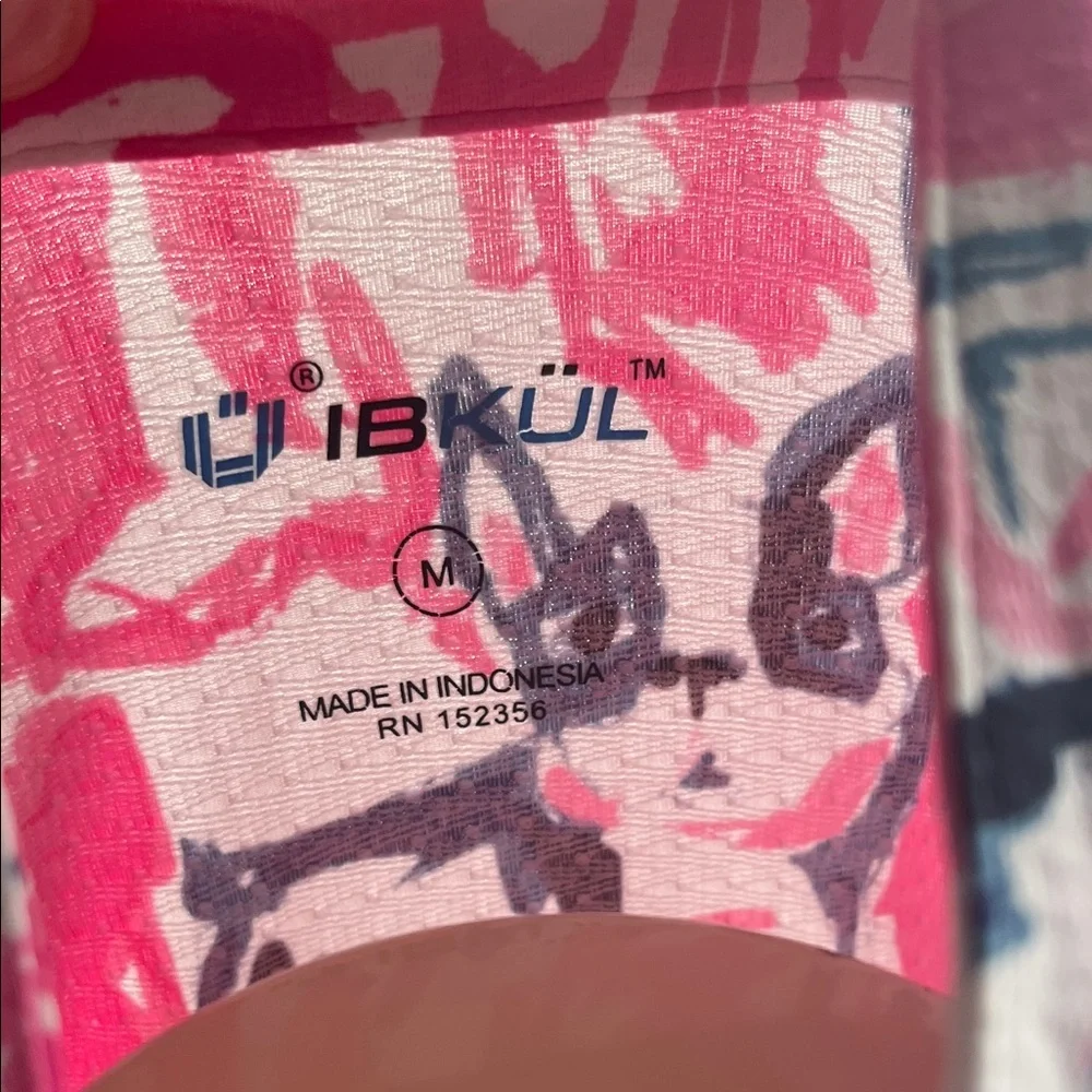 IBKUL Pink and Blue Frenchie Patterned Long Sleeve Golf Top - Picture 3 of 4